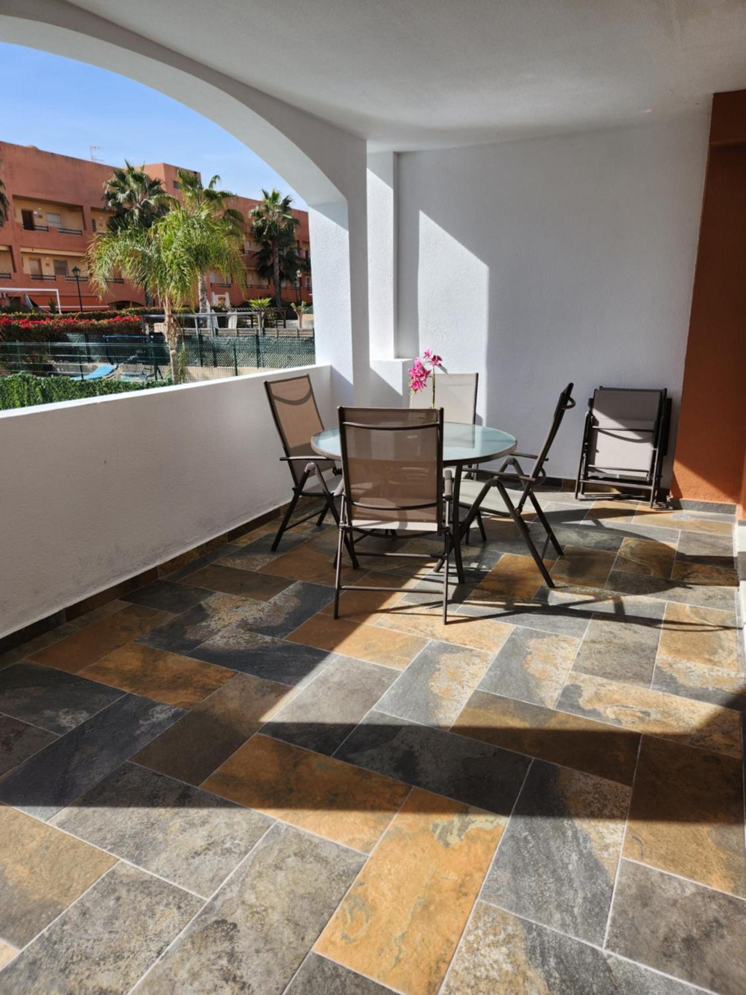 BAJO en PRIMERA LÍNEA de VERA-PLAYA con piscina privada! Exterior foto