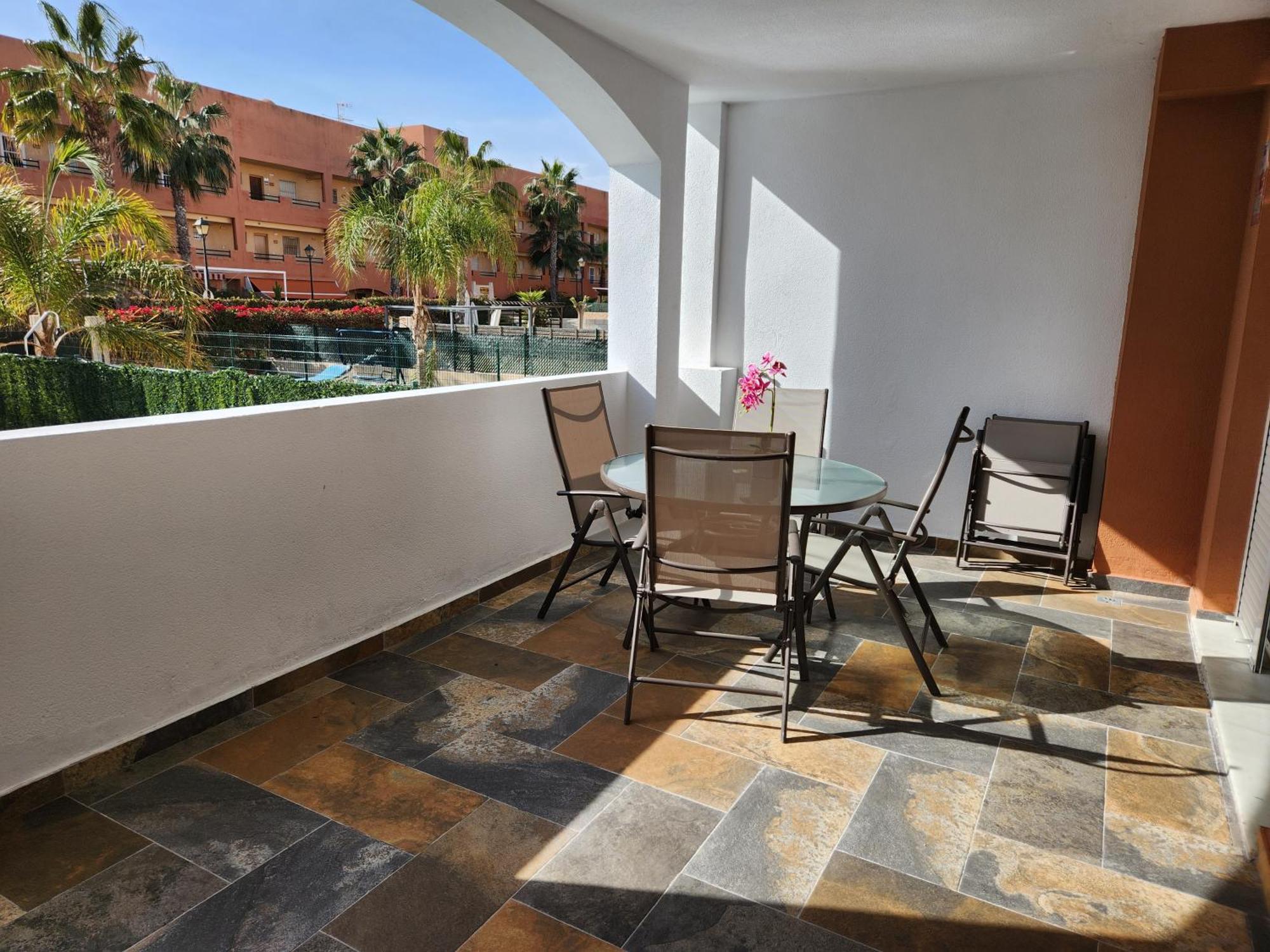 BAJO en PRIMERA LÍNEA de VERA-PLAYA con piscina privada! Exterior foto