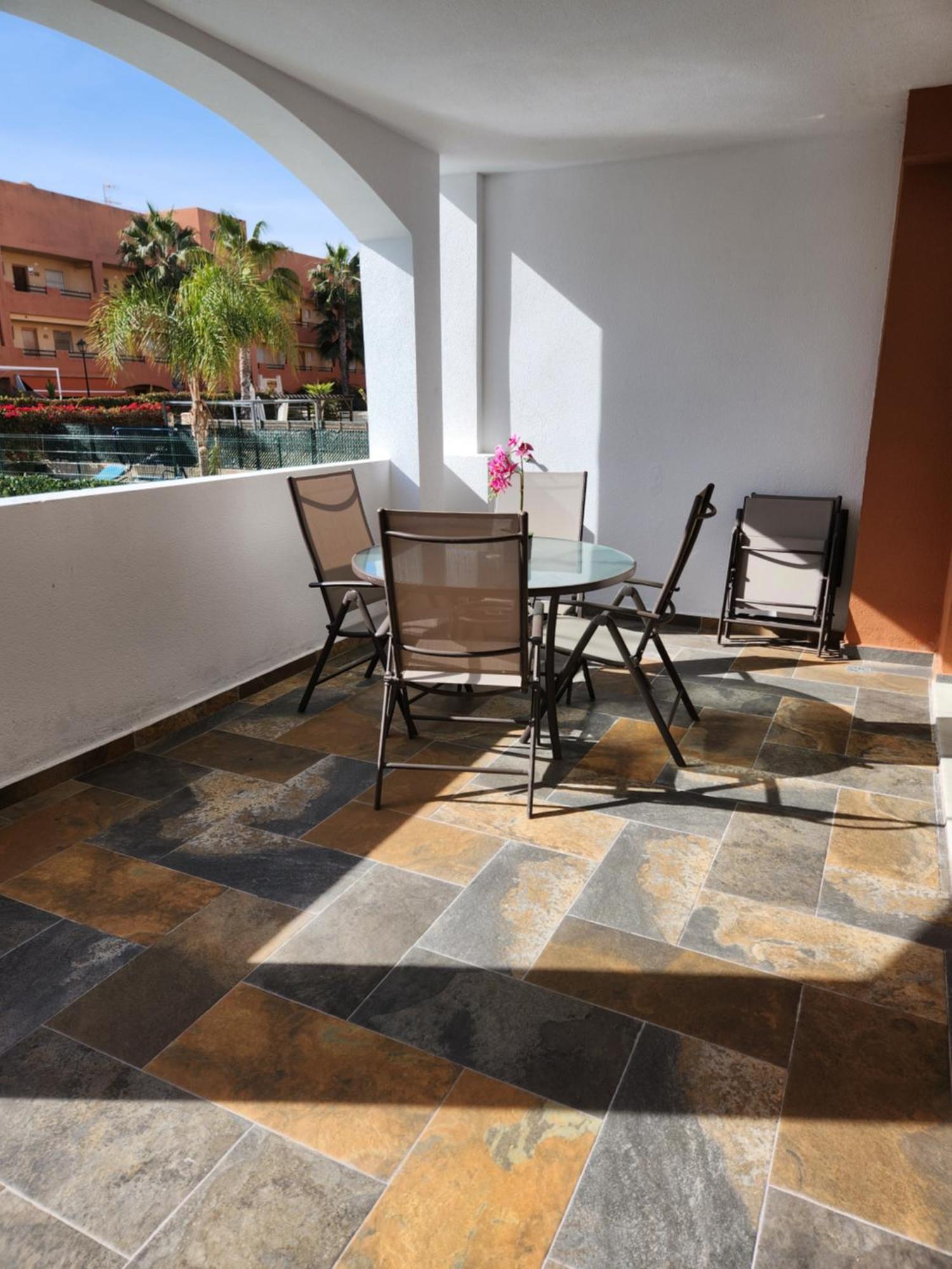 BAJO en PRIMERA LÍNEA de VERA-PLAYA con piscina privada! Exterior foto